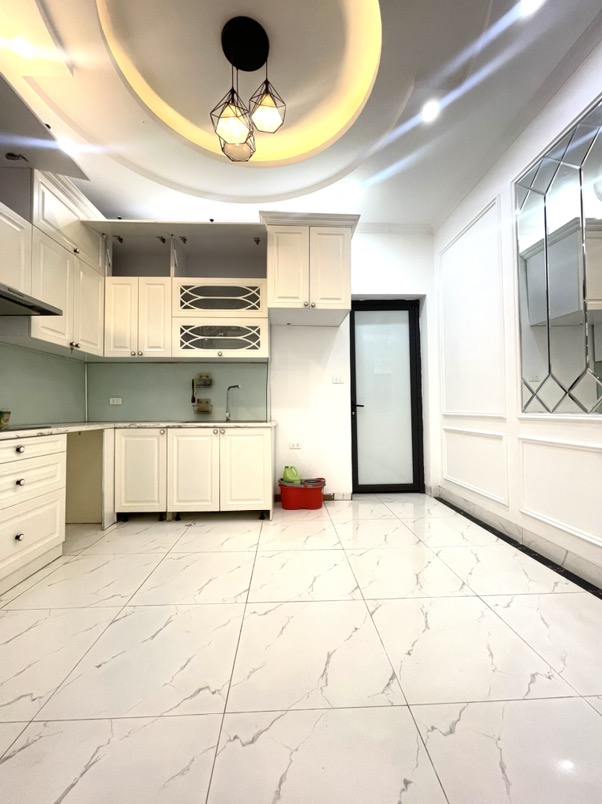 Bán nhà phố Thái Hà 42m2, 4 tầng xây đẹp Gara ô tô nhỉnh 14 tỷ hiếm quận  Đống Đa - Ảnh 3
